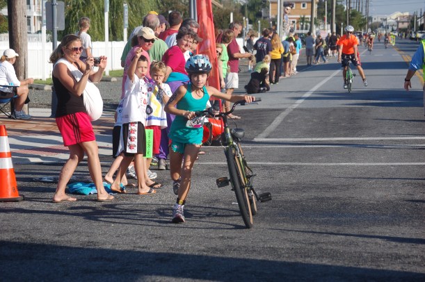 Liz being cheered on by the Hipszers